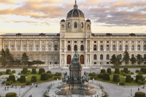 DAS KUNSTHISTORISCHE MUSEUM DAS KUNSTHISTORISCHE MUSEUM