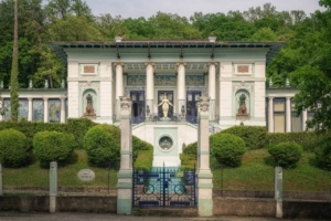 ERNST-FUCHS MUSEUM IN DER OTTO WAGNER VILLA ERNST-FUCHS MUSEUM IN DER OTTO WAGNER VILLA